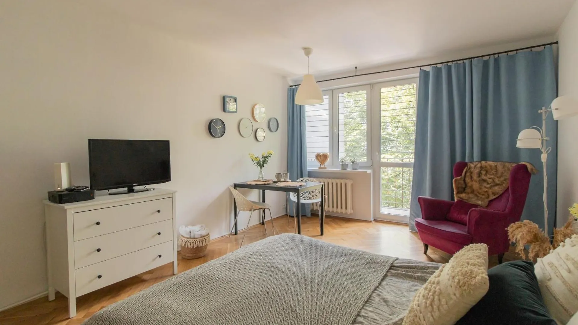 Piotrapartments - Big City Life Apartments In Central Warszawa