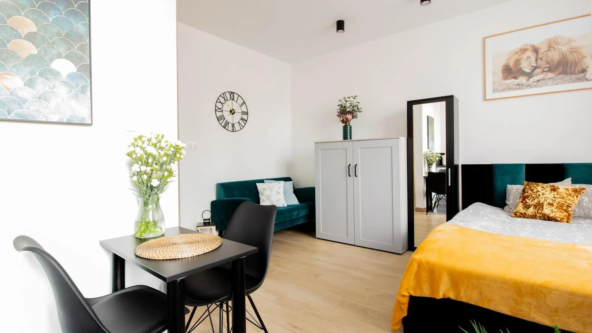 Piotrapartments - Big City Life Apartments In Central Warszawa Varşova
